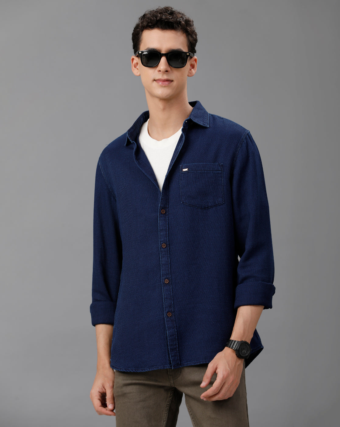 IDENTITI Men Slim Fit Regular Collar Solid Shirt In Color - Indigo Color.