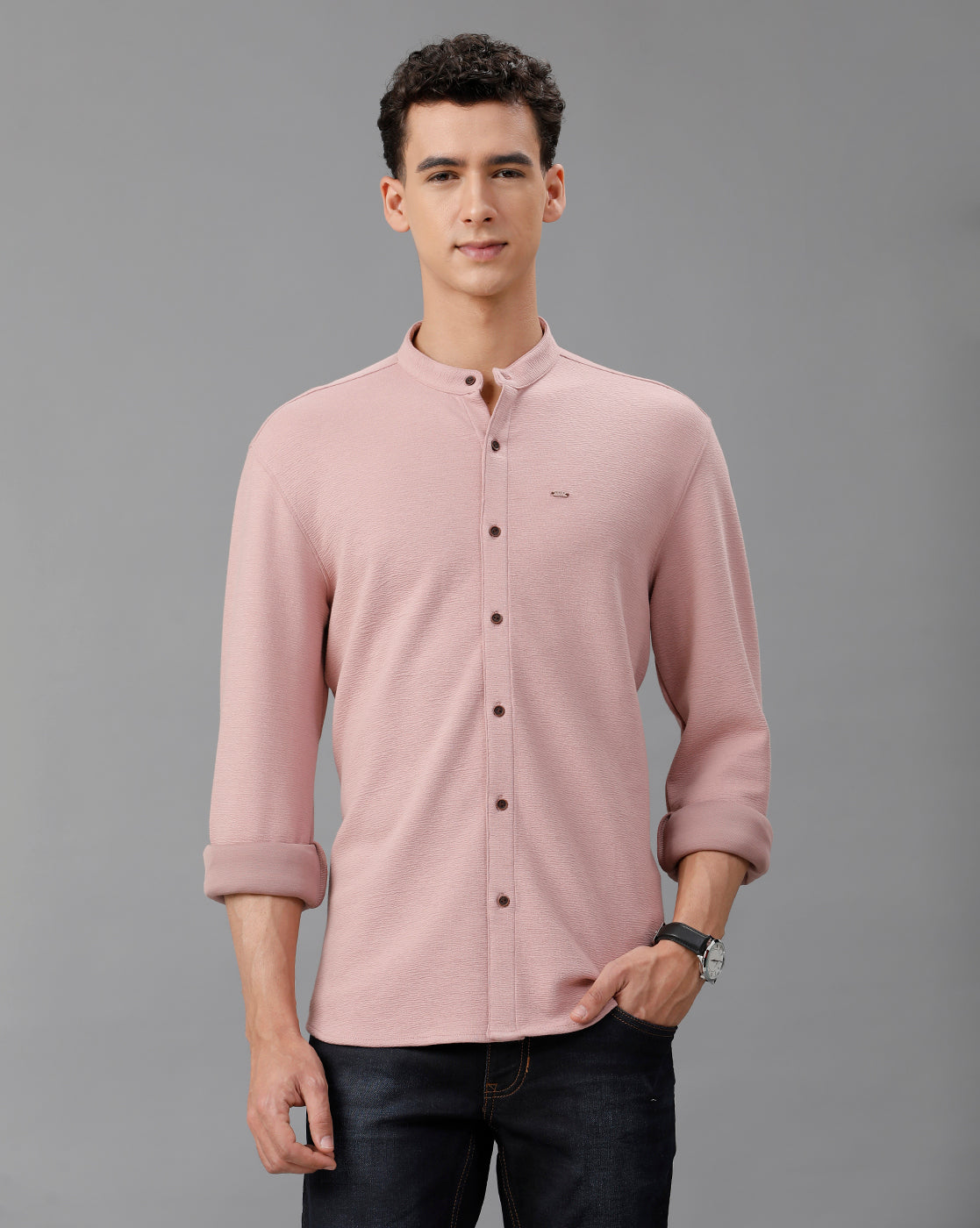 IDENTITI Men Slim Fit Mandarin Collar Solid Knit Shirt In Onion