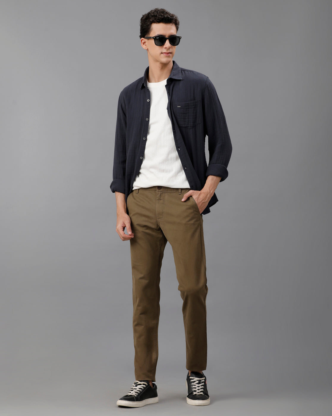 IDENTITI Men Slim Fit Trouser In Brown.